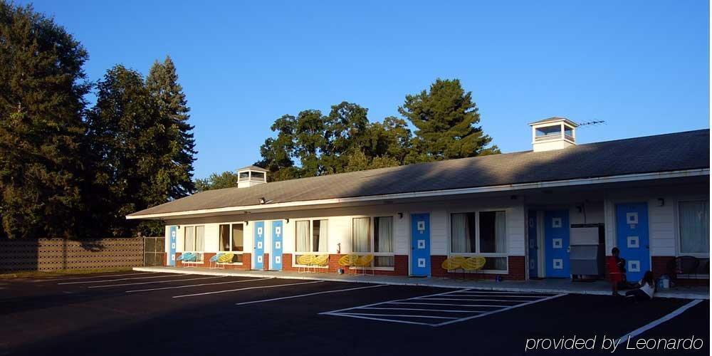 Budgetel Inn Glens Falls-Lake George-Saratoga Esterno foto